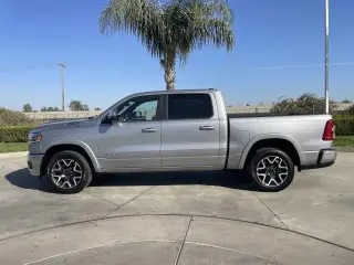 Ram 1500 2025 4x4 Laramie 4dr Crew Cab 5.6 ft. SB Pickup