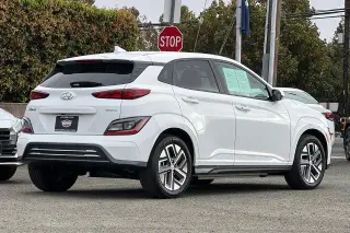Hyundai KONA Eléctrico 2023 SE 4p Crossover