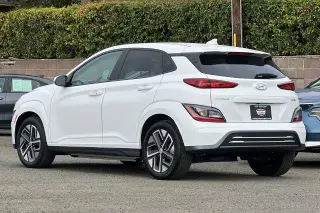 Hyundai KONA Eléctrico 2023 SE 4p Crossover