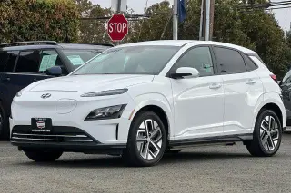 Hyundai KONA Eléctrico 2023 SE 4p Crossover