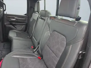 Ram 1500 2020 4x4 Rebel 4p Camioneta Quad Cab 6.4 pies BA