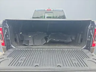Ram 1500 2020 4x4 Rebel 4p Camioneta Quad Cab 6.4 pies BA