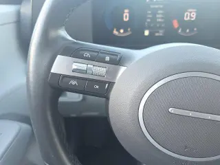 Hyundai KONA 2025 AWD SEL 4dr Crossover