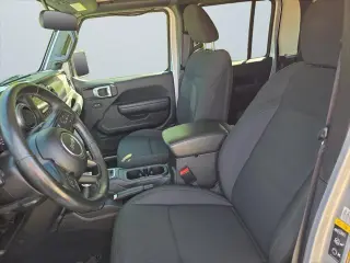 Jeep Gladiator 2022 4x4 Sport 4dr Cabina de tripulação 5.0 ft. AB
