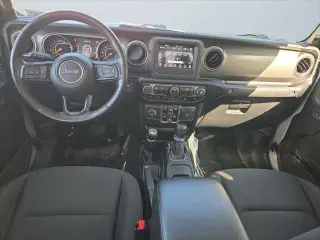 Jeep Gladiator 2022 4x4 Sport 4dr Cabina de tripulação 5.0 ft. AB