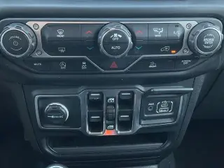 Jeep Wrangler 2023 4x4 Sport S 4p SUV