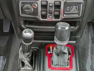 Jeep Gladiator 2020 4x4 Overland 4p Cab de Tripulacion 5.0 ft. SB