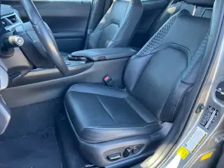 Lexus UX 250h 2020 AWD 4p Crossover