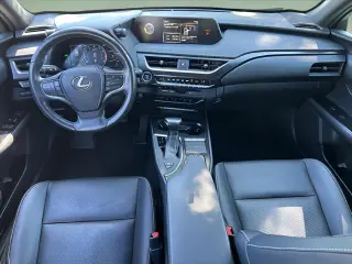 Lexus UX 250h 2020 AWD 4p Crossover