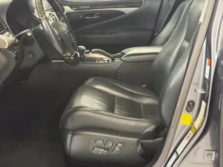 Lexus LS 460 2016 4x4 4p Sedan