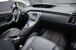 Toyota Prius 2012 Cuatro 4dr Hatchback