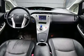 Toyota Prius 2012 Cuatro 4dr Hatchback