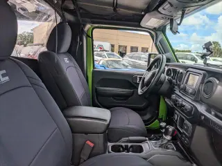 Jeep Wrangler 2018 4x4 Sport 2p SUV (versión de mitad de año)