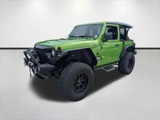 Jeep Wrangler 2018 4x4 Sport 2p SUV (versión de mitad de año)