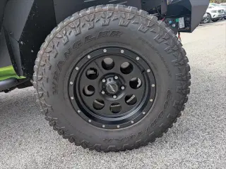 Jeep Wrangler 2018 4x4 Sport 2p SUV (versión de mitad de año)