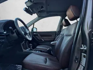 Subaru Forester 2017 4x4 2.0XT Touring 4p Vagonete