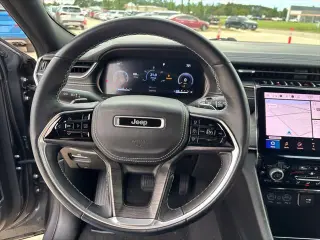Jeep Grand Cherokee 2022 4x4 Overland 4p SUV (lanzamiento a mitad de año)
