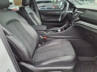 Jeep Grand Cherokee 2025 4x4 Altitude X 4dr SUV