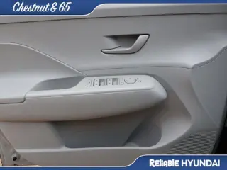 Hyundai KONA 2024 SEL 4dr Crossover