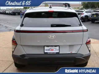 Hyundai KONA 2024 SEL 4dr Crossover