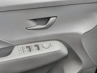 Hyundai KONA 2024 SEL 4dr Crossover