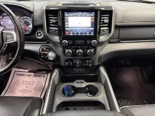 Ram 1500 2021 4x4 Laramie 4p Cab Camioneta 5.6 ft. SB
