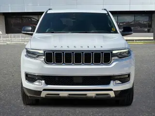 Jeep Wagoneer 2024 4x4 Serie II 4p SUV
