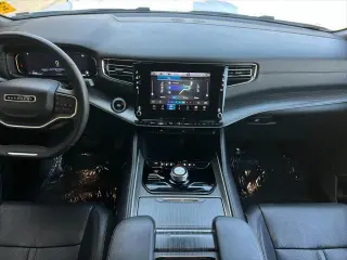 Jeep Wagoneer 2024 4x4 Serie II 4p SUV