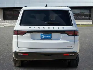 Jeep Wagoneer 2024 4x4 Serie II 4p SUV