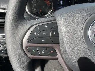 Jeep Cherokee 2022 4x4 Latitude Lux 4dr SUV
