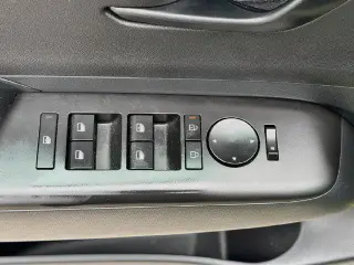 Hyundai KONA 2025 SE 4p Crossover