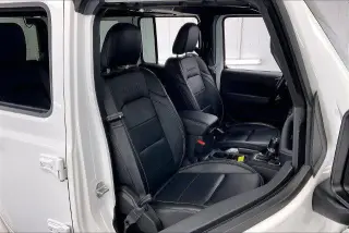 Jeep Wrangler Ilimitado 2021 4x4 Sahara SUV de 4 puertas