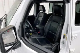 Jeep Wrangler Ilimitado 2021 4x4 Sahara SUV de 4 puertas