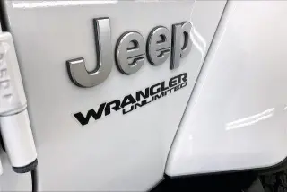 Jeep Wrangler Ilimitado 2021 4x4 Sahara SUV de 4 puertas