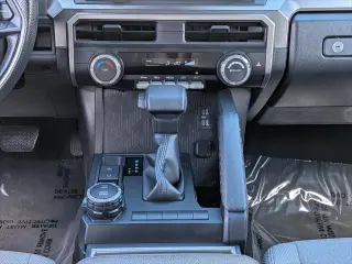 Toyota 4Runner 2025 4x4 SR5 4dr SUV