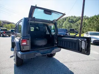 Jeep Wrangler 2023 4x4 Sport 4dr SUV