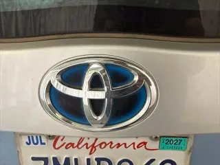 Toyota Prius enchufable híbrido 2015 4p Hatchback