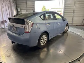 Toyota Prius enchufable híbrido 2015 4p Hatchback