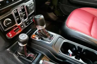 Jeep Wrangler 2023 4x4 Rubicon 4xe 20º Aniversario 4p SUV