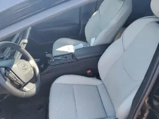 Toyota Prius 2024 Limited AWD sedán 5 puertas