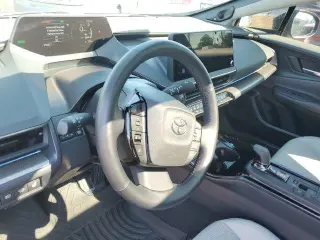 Toyota Prius 2024 Limited AWD sedán 5 puertas