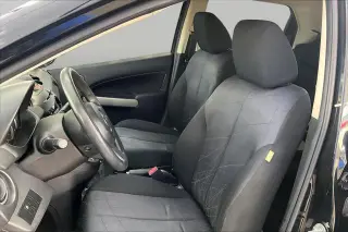 Mazda Mazda2 2014 Deportivo 4p Hatchback 5M