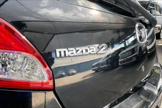 Mazda Mazda2 2014 Deportivo 4p Hatchback 5M