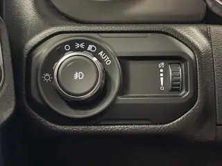 Jeep Wrangler 2023 4x4 Deportivo 2d SUV