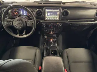 Jeep Wrangler 2023 4x4 Deportivo 2d SUV