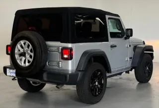 Jeep Wrangler 2023 4x4 Deportivo 2d SUV