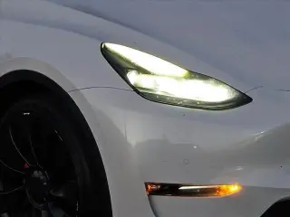 Tesla Modelo Y 2022 AWD Performance 4dr Crossover