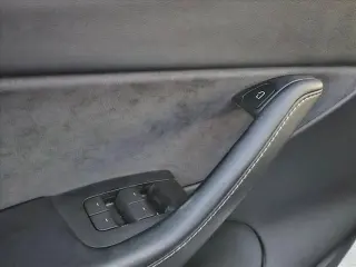 Tesla Modelo Y 2022 AWD Performance 4dr Crossover