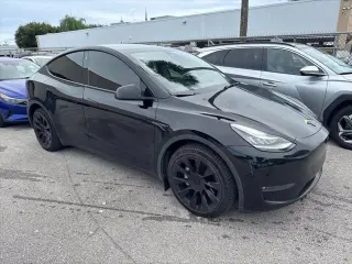 Tesla Model Y 2022 tracción en las cuatro ruedas rango largo 4p Crossover