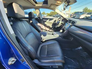 Honda Civic 2017 Touring 4dr Sedan